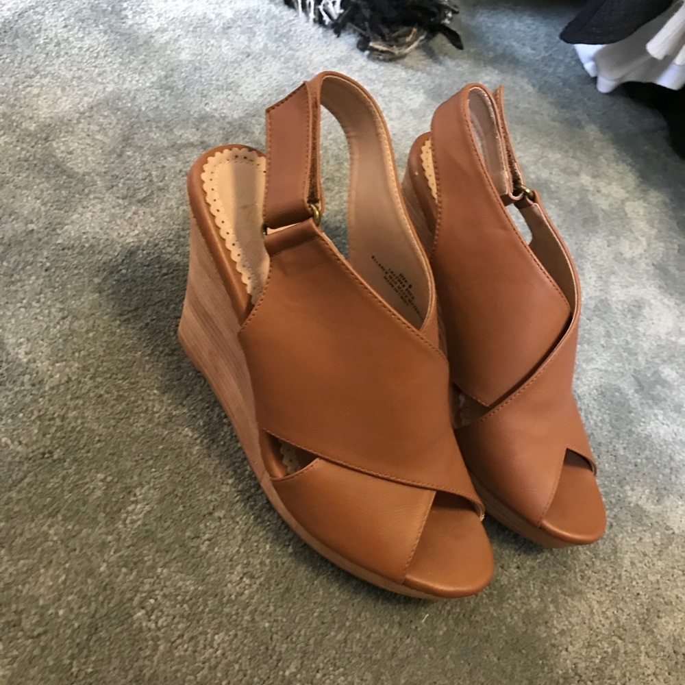 Dark tan wedges